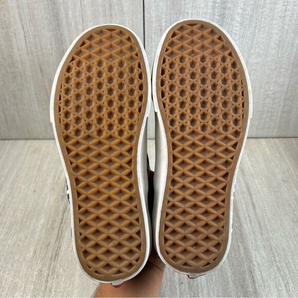 Vans House of Terror Friday The 13th Jason Voorhees Slip On Classic Women Size 5 - Picture 8 of 10